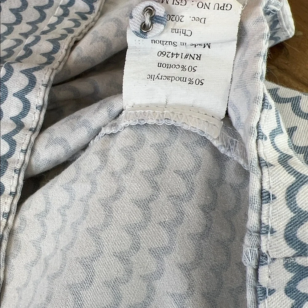 Petite plume la mer monogramed Madeline blue wave nightgown size 8